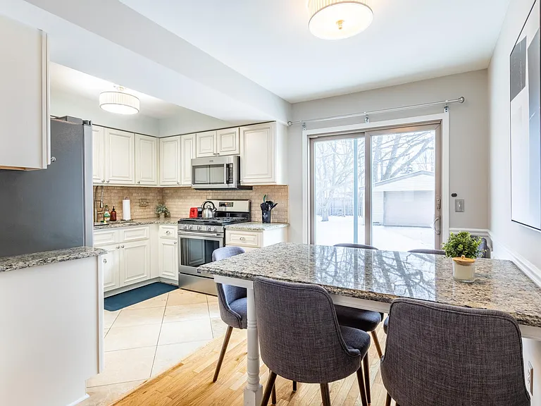 4710 Sedgemoor Ave — Photo 4