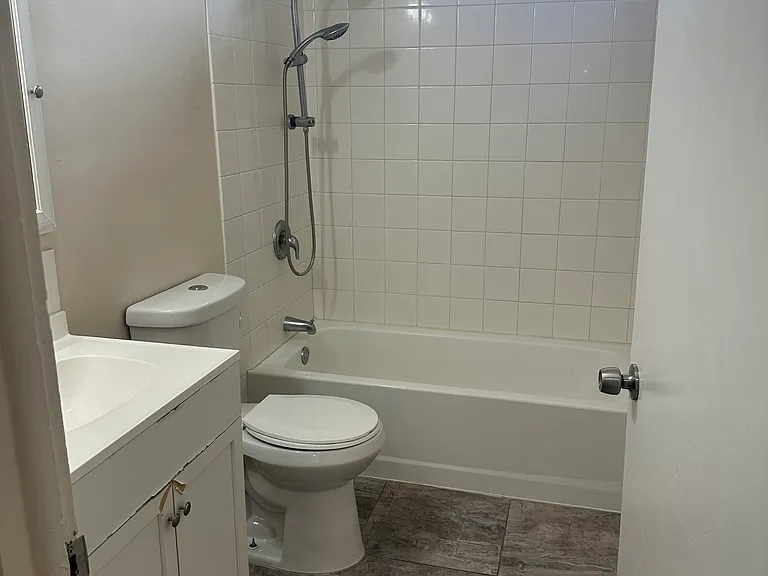 136 F St NW — Photo 5