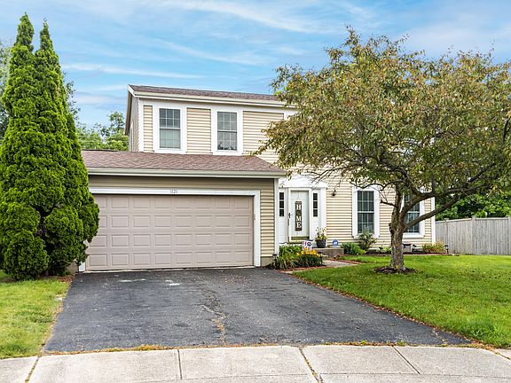 3rd image of 3124 Hillrose Dr