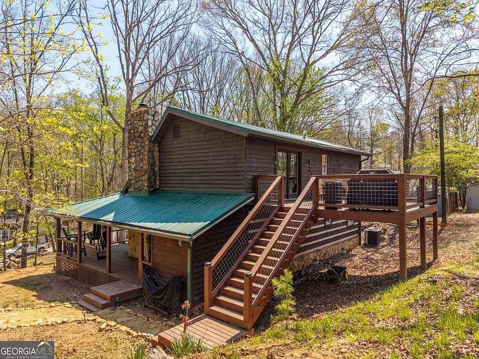 1st image of 33 Foxhound Dr