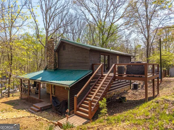 33 Foxhound Dr, Ellijay, GA 30540