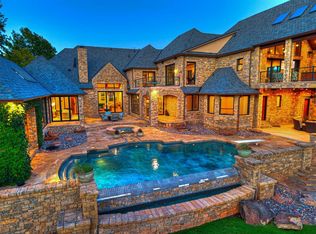 6401 Oak Tree Dr, Edmond, OK 73025