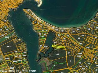 28 Litchfield Rd, Edgartown, MA 02539