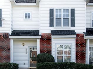 6328 Mallard View Ln, Charlotte, NC 28269