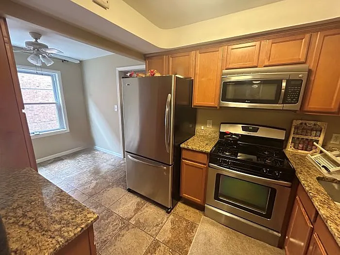 2668 Mayfield Rd #2 — Photo 2