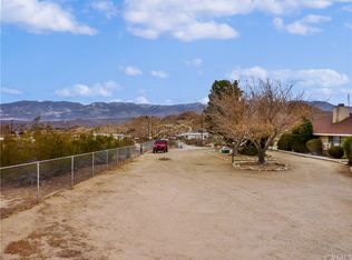 31212 Rabbit Springs Rd, Lucerne Valley, CA 92356