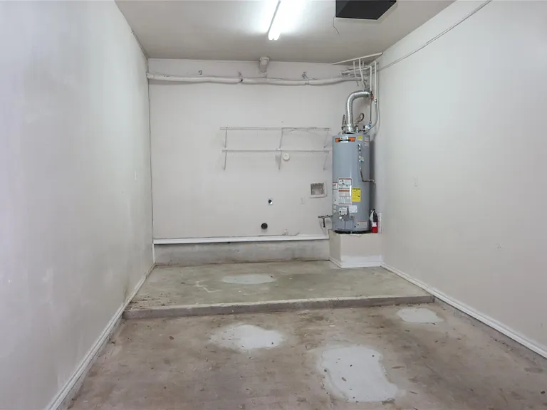 6804 N Capital Of Texas Hwy #101 — Photo 21