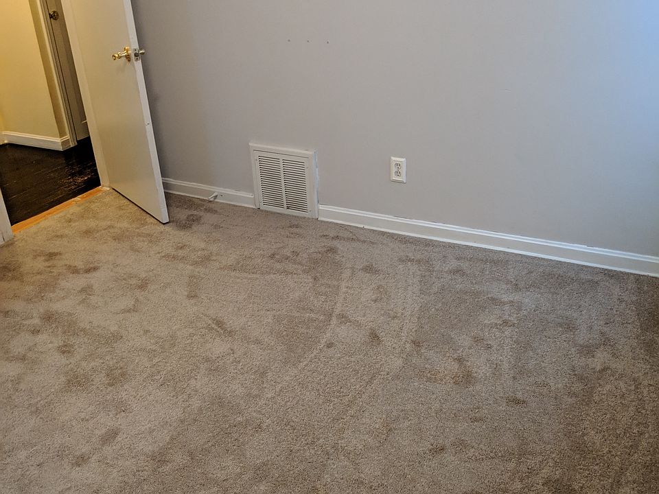 Newly carpeted bedrooms 2018
