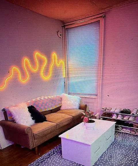 2039 Spring Garden St #1R — Photo 3