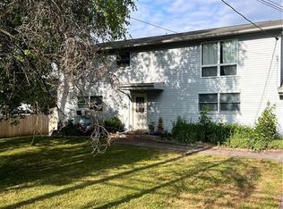 8434 Button Rd, Cicero, NY 13039