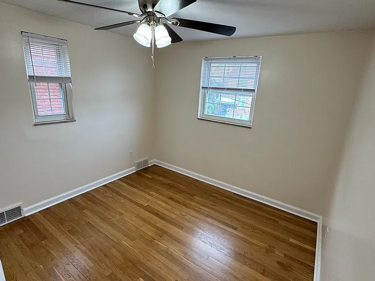 1524 Creedmoor Ave — Photo 15
