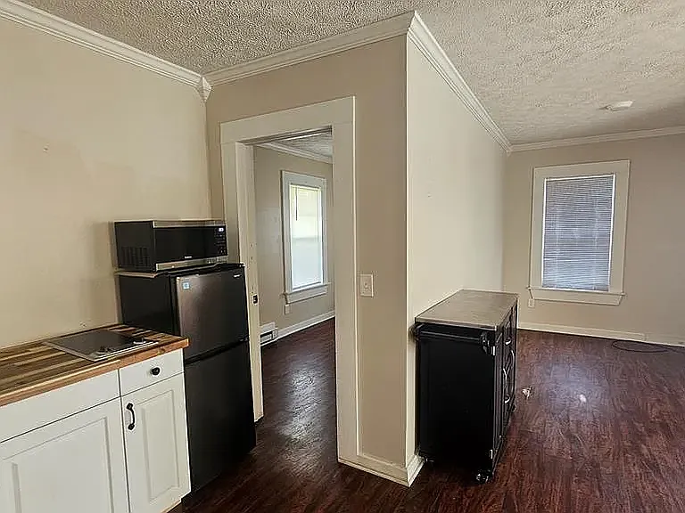 123 Bridge St #1 — Photo 3