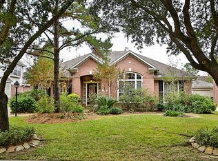 9426 Walnut Brook Ct, Houston, TX 77040