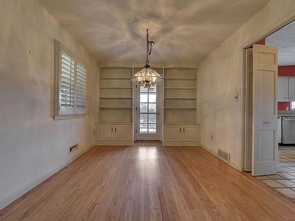 5th image of 3972 Idlewild Dr