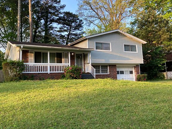 4th image of 431 Canterbury Cir
