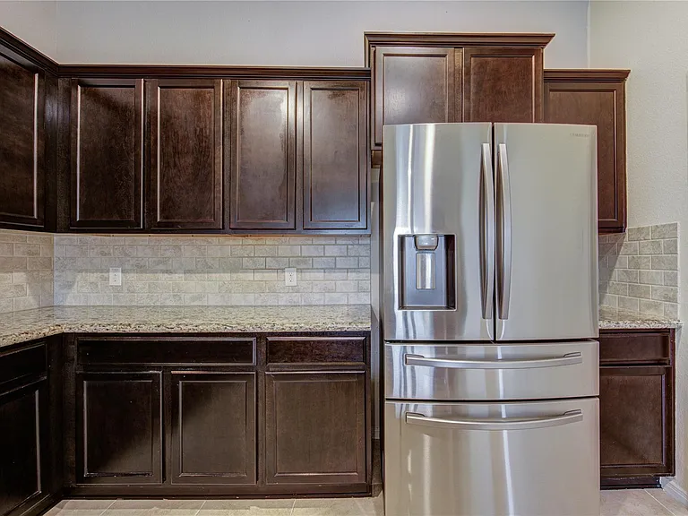 734 Mill Spring Ct — Photo 35