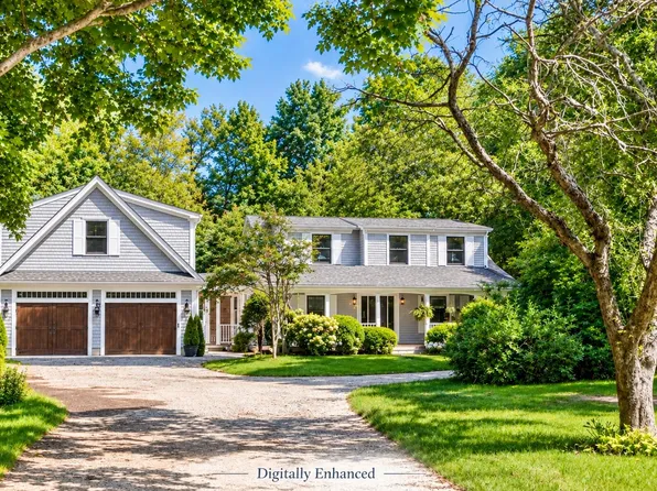 1586 Hyannis-Barnstable Road, Barnstable, MA 02630