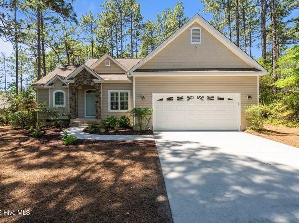 2 Lee Court, Pinehurst, NC 28374