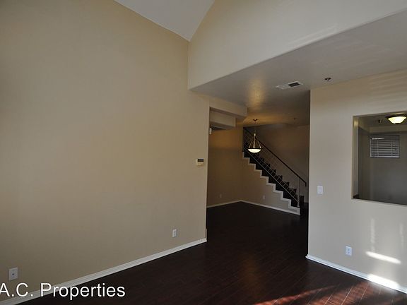 5th image of 425 N Alvarado St APT 105