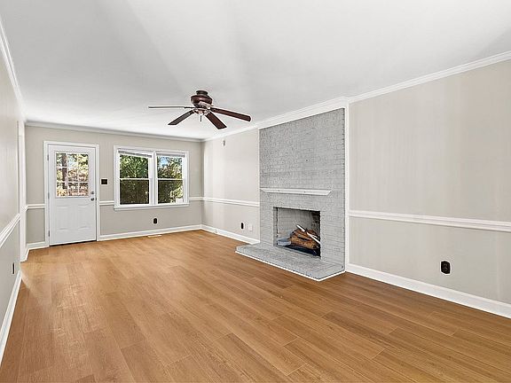 5th image of 1113 Paddington Pl