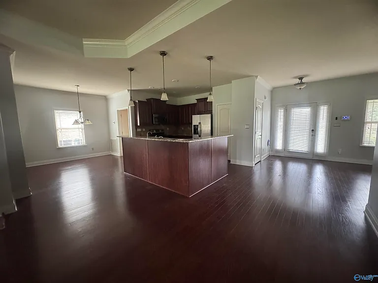 475 E Mossyleaf Dr — Photo 7