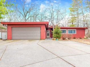 306 W Garfield Ave, Bartonville, IL