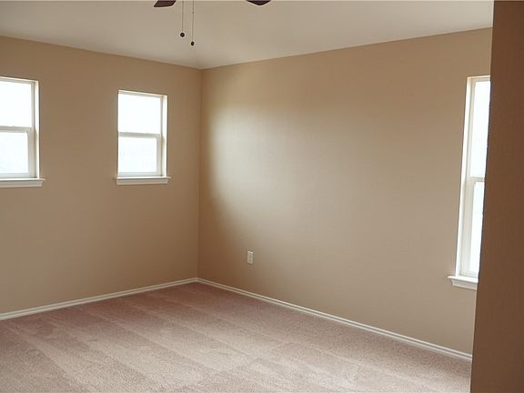 5th image of 195 Azure Cv