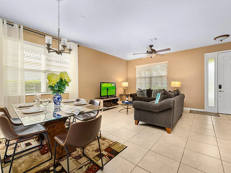 9022 Heritage Sound Dr — Photo 15