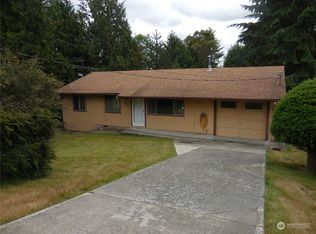 7294 E Collins Rd, Pt Orchard, WA 98366
