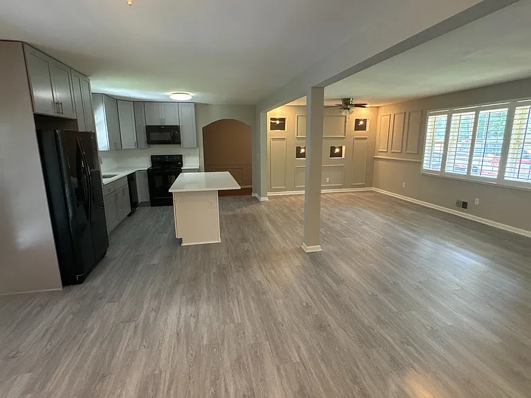 1540 Mercer Way — Photo 12