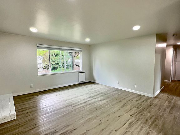 4th image of 24229 48th Ave W