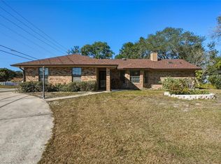 950 Centennial Ave, Deltona, FL 32738
