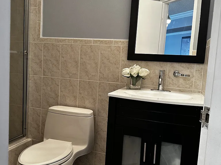 825 Brickell Bay Dr #750 — Photo 19