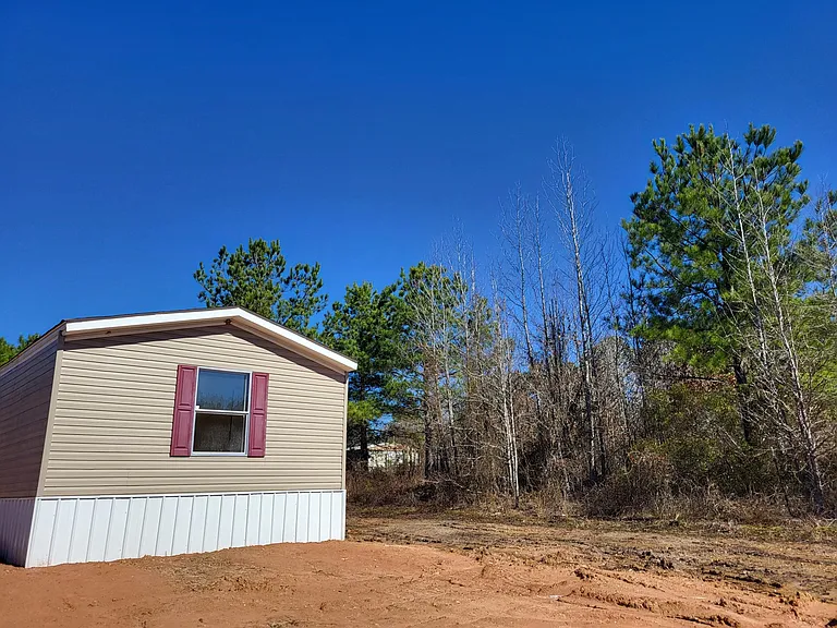 390 County Road 4152 — Photo 6