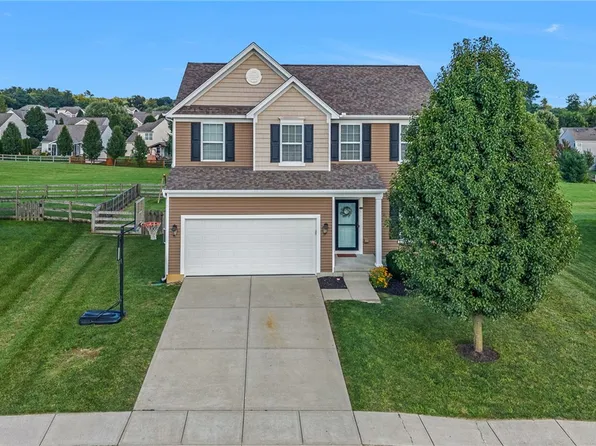 2075 Prairie Clover Dr, Lebanon, OH 45036