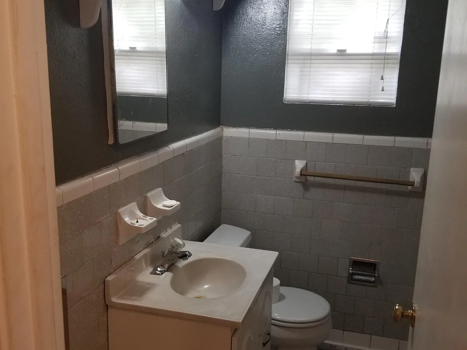 1 bed, 750 sqft, $1,250 — Photo 3
