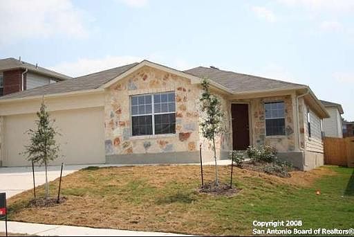 1st image of 216 ARMADILLO LANE