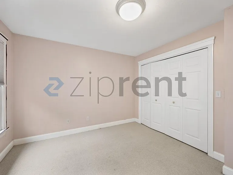 209 State St — Photo 25