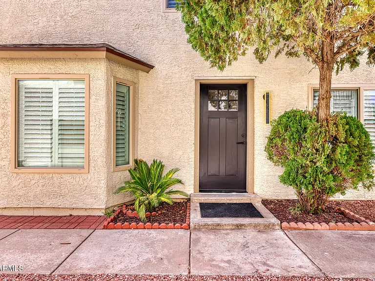 4760 W Wahalla Ln — Photo 29