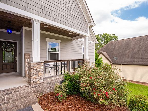 3rd image of 6246 Stoney River Dr