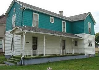 1st image of 704 S Clay St