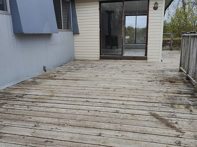 7592 Flewellyn Rd — Photo 13