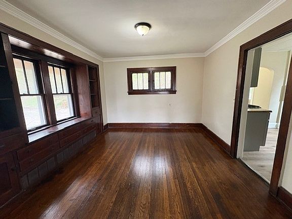3rd image of 378 Trigonia Dr