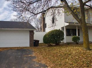 9481 Ranchview Ln N, Maple Grove, MN 55369