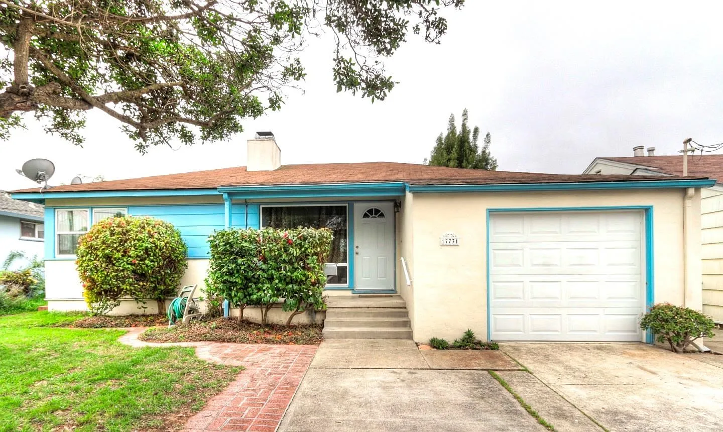 17731 Via Arriba photo 1