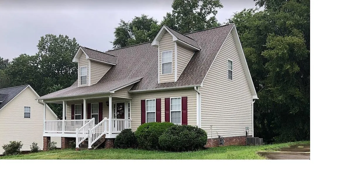Building Photo - 2731 Bridgeport Dr