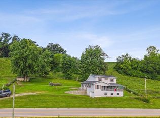 7023 Highway 81, Cassville, WI 53806