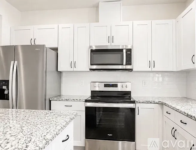 3 bed, 2.5 bath, 1742 sqft, $2,030 — Photo 4