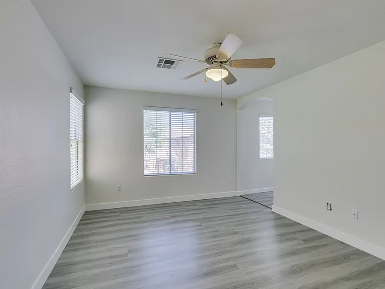 5011 Groveland Ave — Photo 32