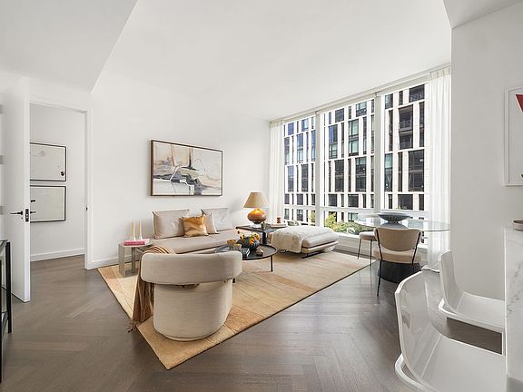 3rd image of 111 Murray St #10A